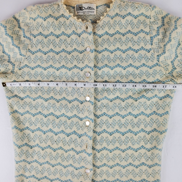 Vintage Dalton 100% virgin cashmere cardigan - Picture 8 of 11